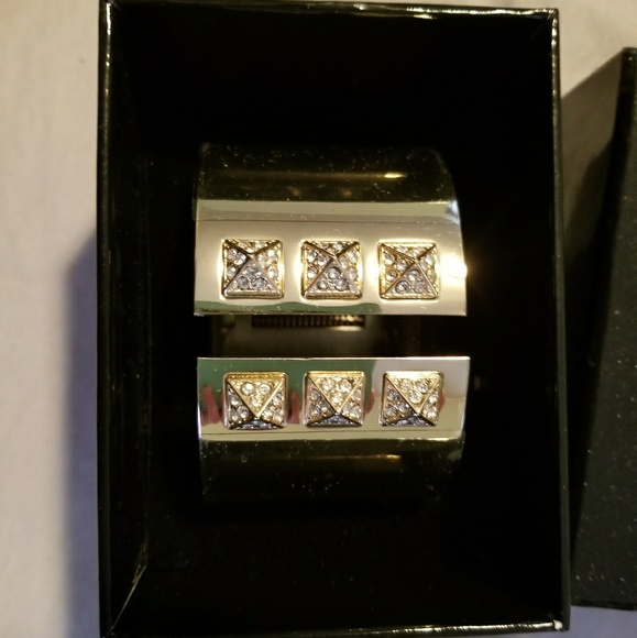 Victoria Secret Scandalous Cuff  Bracelet - Picture 3 of 3